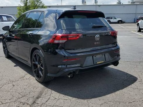 Used 2024 Volkswagen GTI SE FWD image 23
