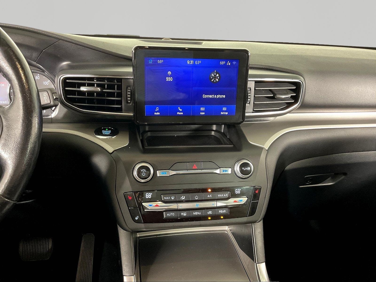 Used 2020 Ford Explorer XLT w/ Equipment Group 202A AWD/4WD image 9