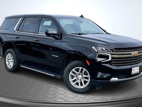 Used 2023 Chevrolet Tahoe LT AWD/4WD image 3