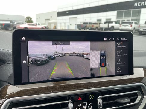 Used 2023 BMW X3 M40i w/ Premium Package image 15