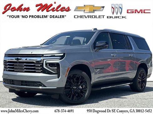New 2025 Chevrolet Suburban Premier image 1
