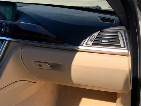 Used 2014 BMW 435i Convertible image 16