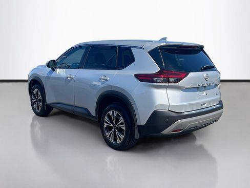 Used 2023 Nissan Rogue SV FWD image 5
