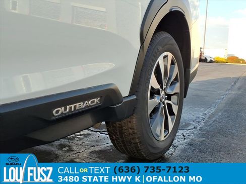 Certified 2025 Subaru Outback Limited image 34