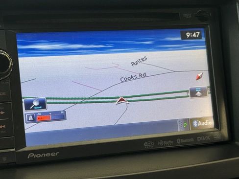 Used 2010 Mitsubishi Lancer Evolution GSR image 5