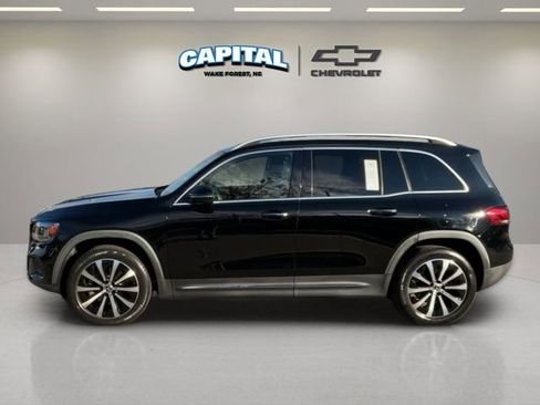 Used 2022 Mercedes-Benz GLB 250 image 2