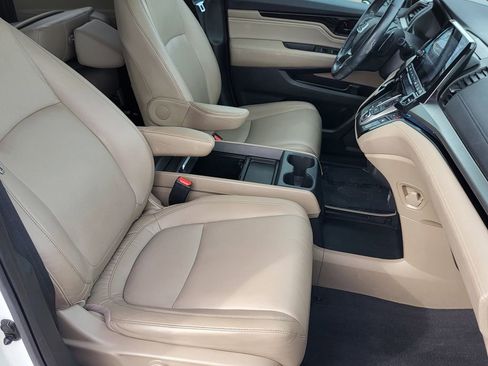 Used 2022 Honda Odyssey Touring image 19