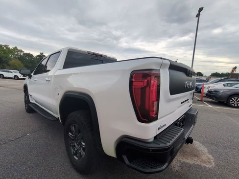 Used 2025 GMC Sierra 1500 AT4X AWD/4WD image 6