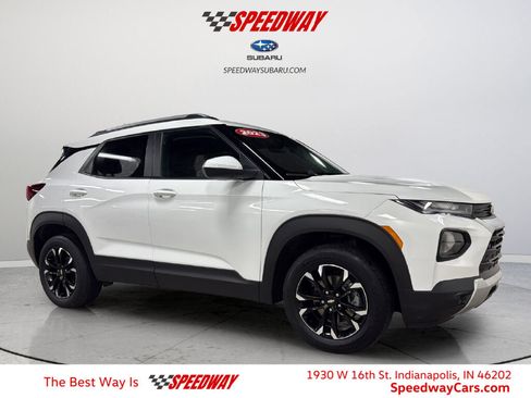 Used 2023 Chevrolet TrailBlazer LT w/ Convenience Package AWD/4WD image 1