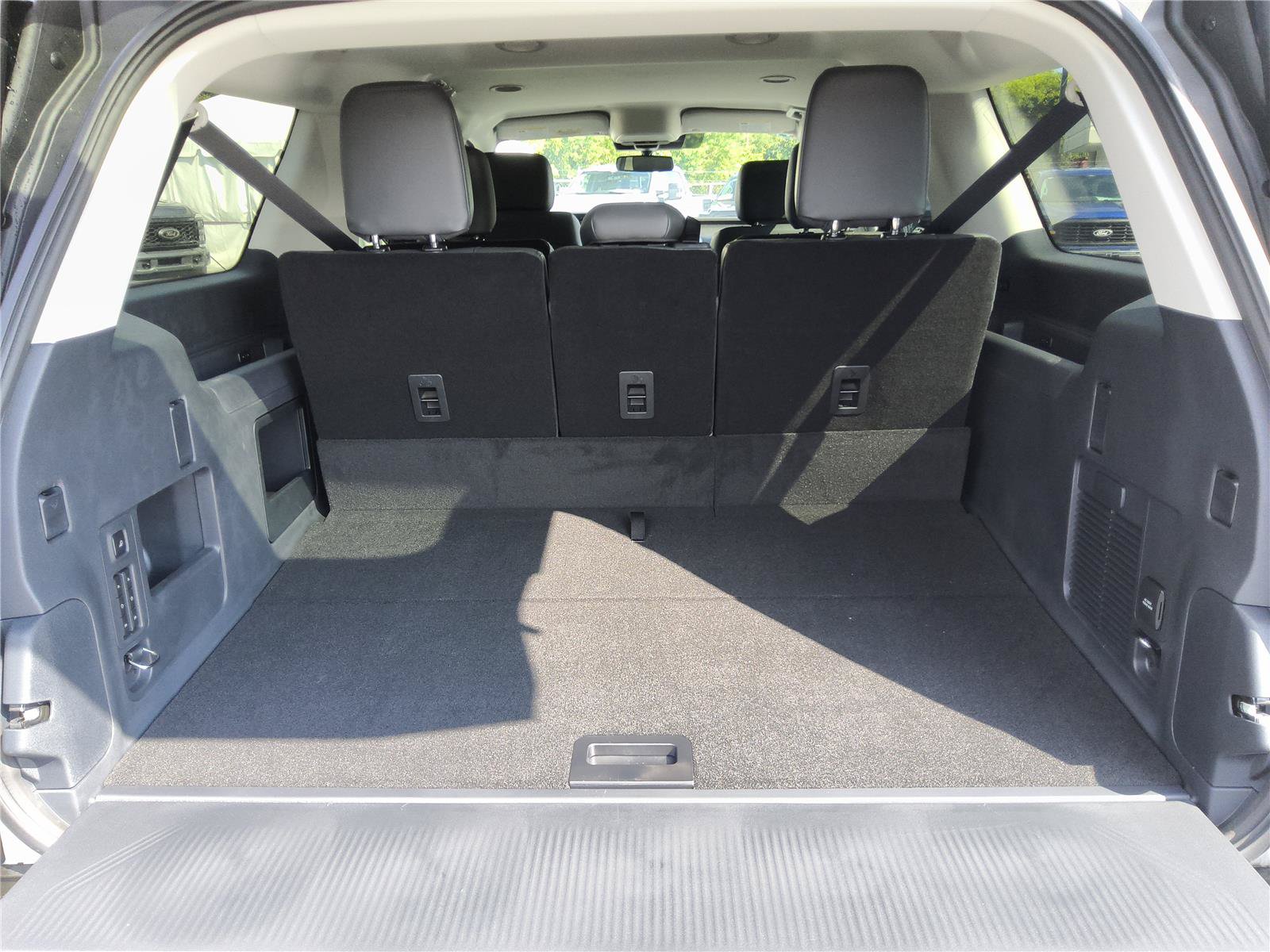 New 2026 Ford Expedition Max Active RWD image 5