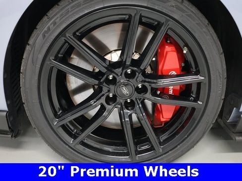 Used 2022 Ford Mustang Shelby GT500 w/ Technology Package image 44