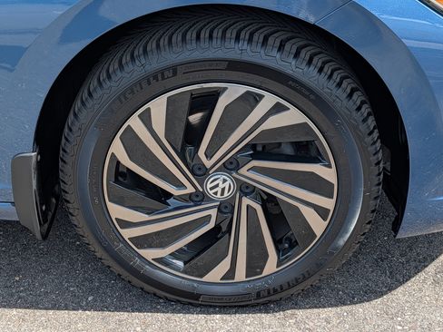 Used 2019 Volkswagen Jetta SEL Premium FWD image 15