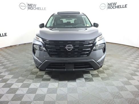 New 2026 Nissan Rogue Dark Armor image 2