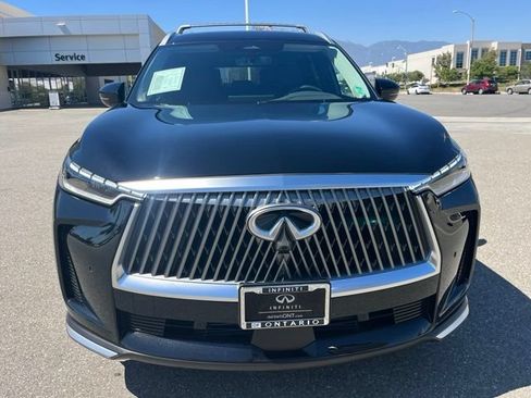 Certified 2026 INFINITI QX60 Luxe w/ Cargo Package FWD image 4