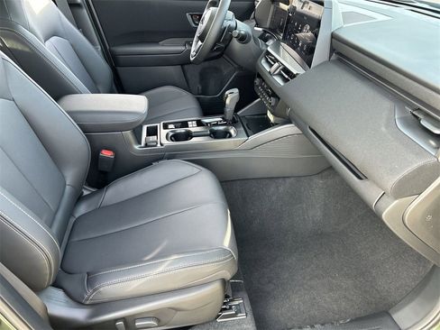 New 2026 Subaru Outback Limited image 8