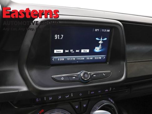 Used 2018 Chevrolet Camaro LT RWD image 36