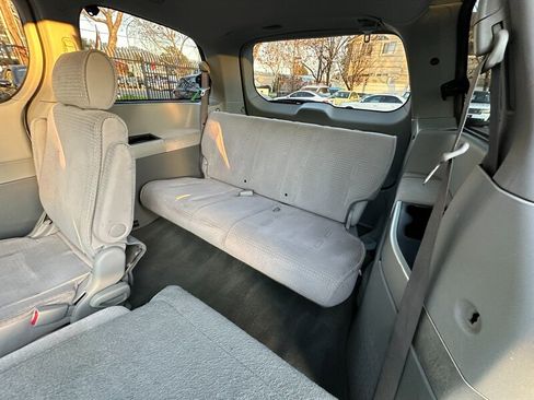 Used 2005 Nissan Quest 3.5 w/ (S01) Seat Pkg image 20
