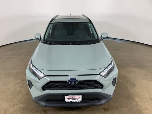 Used 2023 Toyota RAV4 XLE w/ Convenience Package AWD/4WD image 4