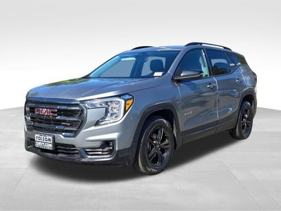 Used 2024 GMC Terrain AT4