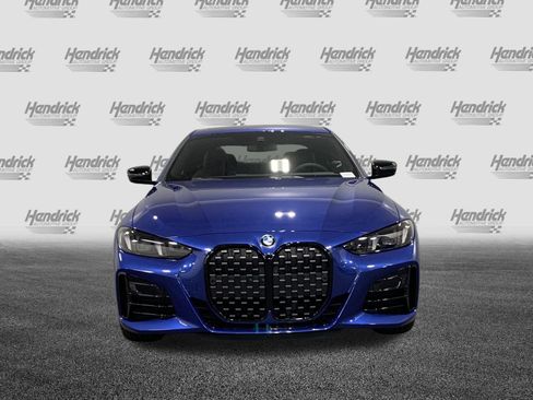 Certified 2025 BMW 430i Coupe w/ M Sport Package RWD image 2