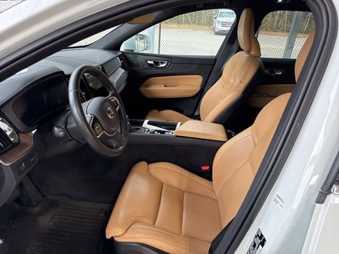 Used 2021 Volvo XC60 T5 Inscription w/ Advanced Package image 8