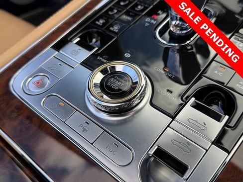 Used 2023 Bentley Continental GT Azure image 49