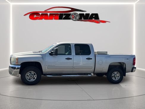 Used 2008 Chevrolet Silverado 2500 LT w/ 1LT Convenience Package AWD/4WD image 10