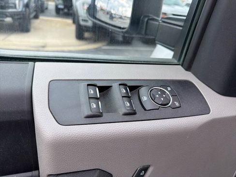 Used 2021 Ford F250 XL w/ STX Appearance Package image 28