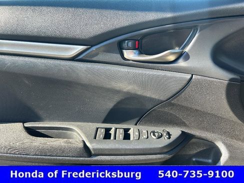 Used 2018 Honda Civic Sport image 26