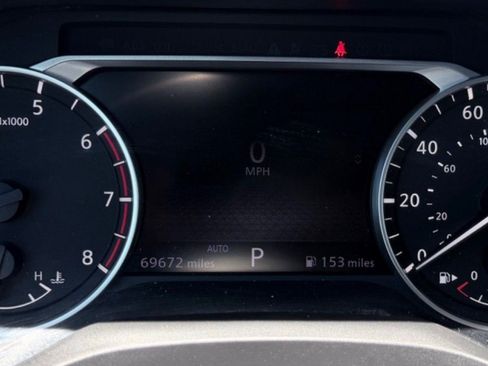 Used 2021 Nissan Rogue S AWD/4WD image 5