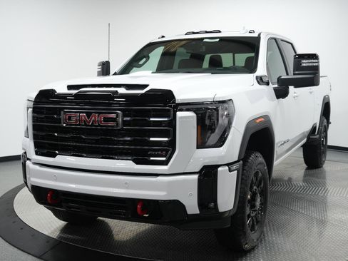 New 2026 GMC Sierra 2500 AT4 w/ AT4 Preferred Package image 3