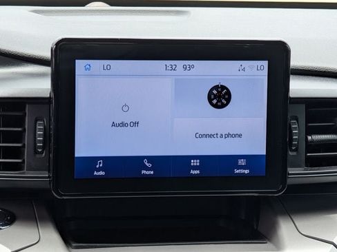 Used 2022 Ford Explorer XLT RWD image 14