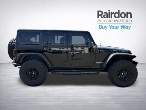 Used 2014 Jeep Wrangler Unlimited Rubicon w/ Connectivity Group AWD/4WD image 8
