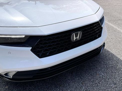 Used 2024 Honda Accord Touring image 34