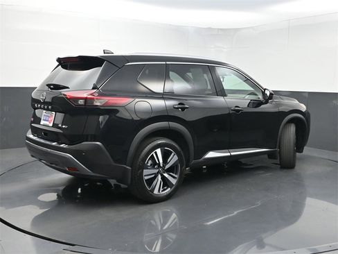 Used 2022 Nissan Rogue SL image 24