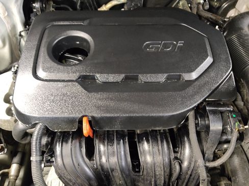 Used 2017 Hyundai Santa Fe Sport AWD/4WD image 30