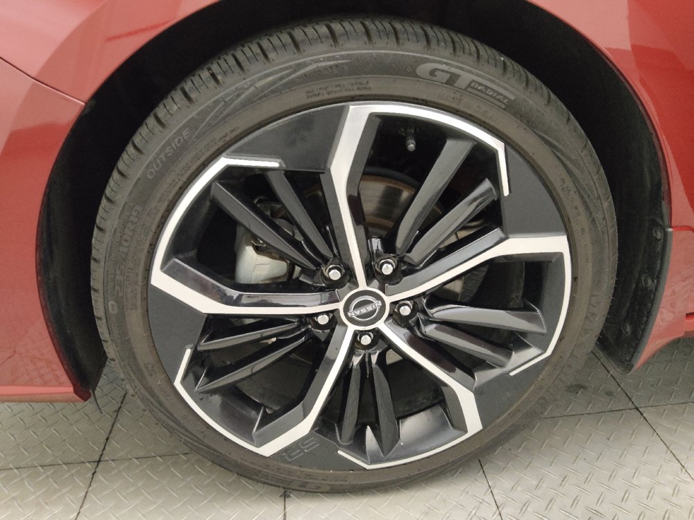 Used 2023 Nissan Altima 2.5 SR w/ SR Premium Package FWD image 31