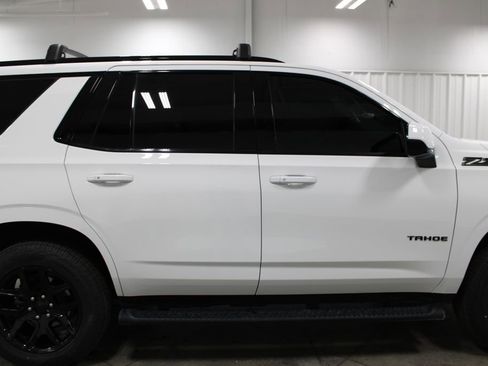 Used 2021 Chevrolet Tahoe Z71 image 11