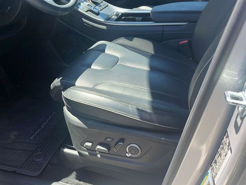 Used 2025 Hyundai Palisade Calligraphy AWD/4WD image 15