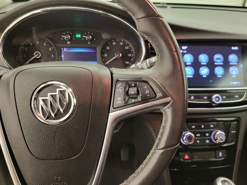 Used 2019 Buick Encore Preferred image 5