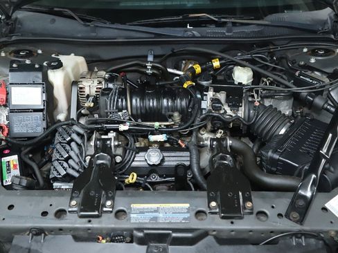 Used 2004 Chevrolet Monte Carlo SS w/ Preferred Equipment Group image 39