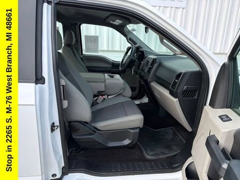 Used 2015 Ford F150 XL w/ Equipment Group 101A Mid RWD image 19
