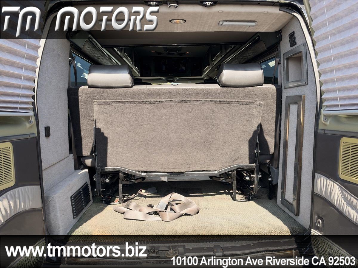 Used 2007 Ford E-250 and Econoline 250 Extended RWD image 10