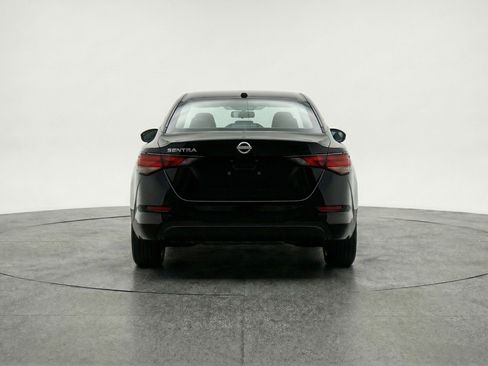 Used 2025 Nissan Sentra SV FWD image 7