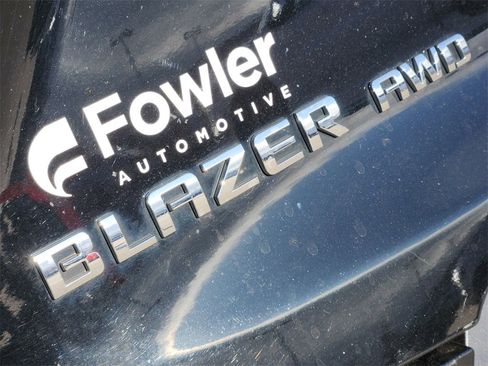 Used 2022 Chevrolet Blazer Premier w/ Enhanced Convenience Package image 12