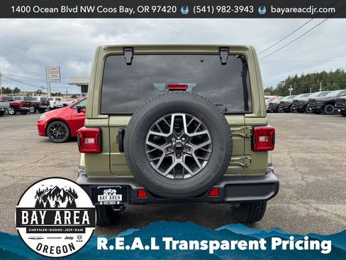 New 2026 Jeep Wrangler Unlimited Sahara w/ Safety Group AWD/4WD image 6