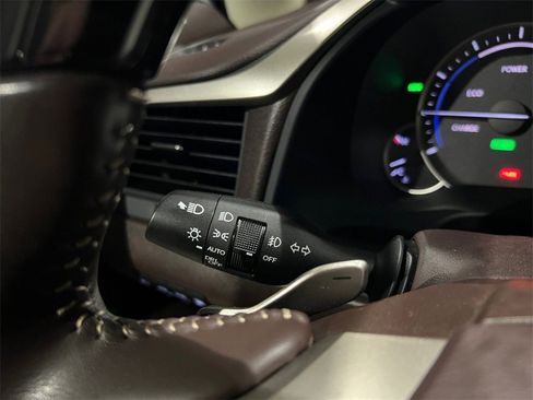 Used 2020 Lexus RX 450h AWD w/ Luxury Package image 37