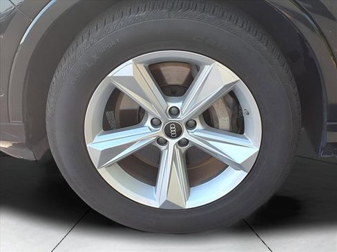 Used 2024 Audi Q7 2.0T Premium Plus image 20