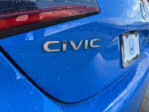 Certified 2024 Honda Civic Sport image 8