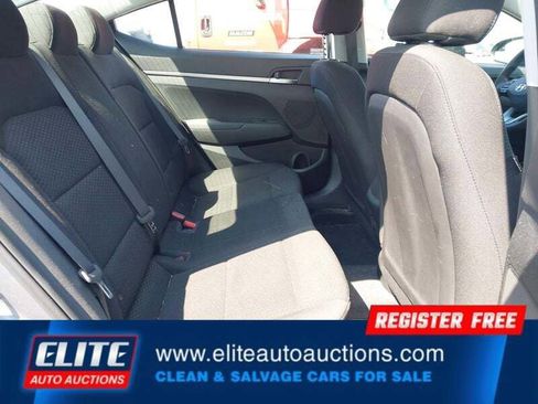 Used 2019 Hyundai Elantra SE w/ Cargo Package image 15